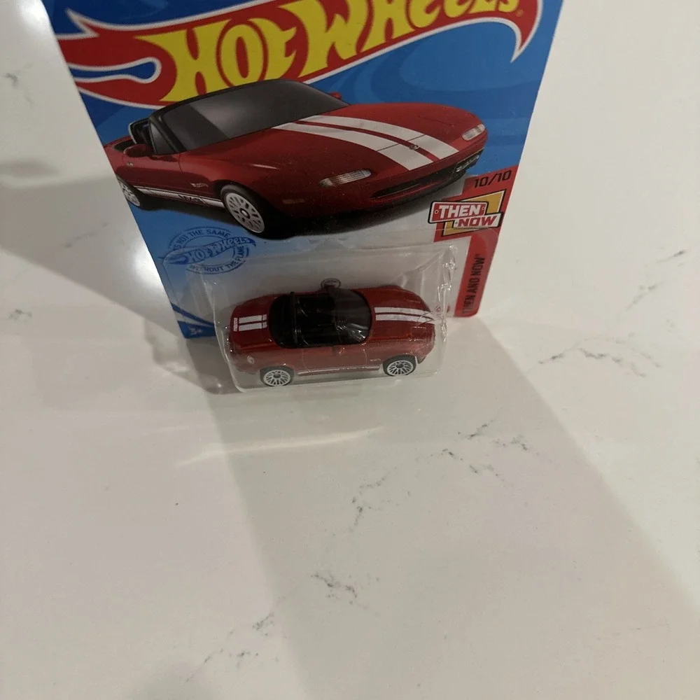 2021 Hot Wheels 190/250 THEN AND NOW '91 MAZDA MX-5 MIATA Treasure Hunt Flaw